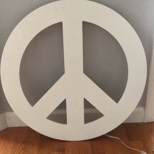 Pottery Barn Teen Lighted Peace Sign Wall Hanging